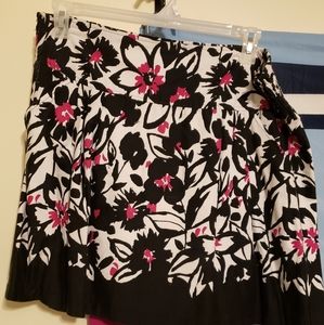 Maurice  flowery skirt  and pink top